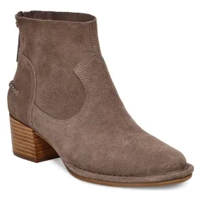 Bandara Ankle Bootie
