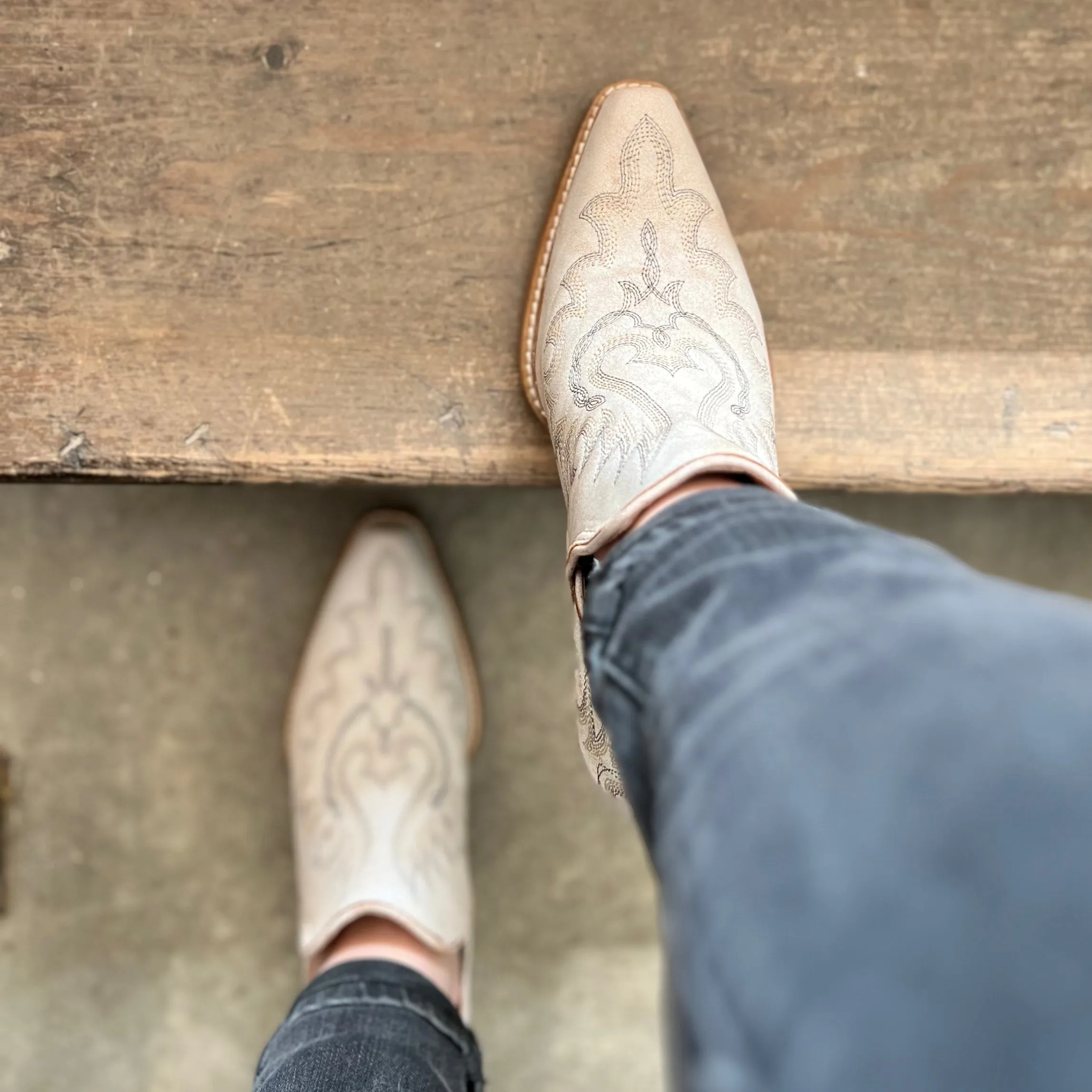 Cream Leather Hold A Grudge Booties