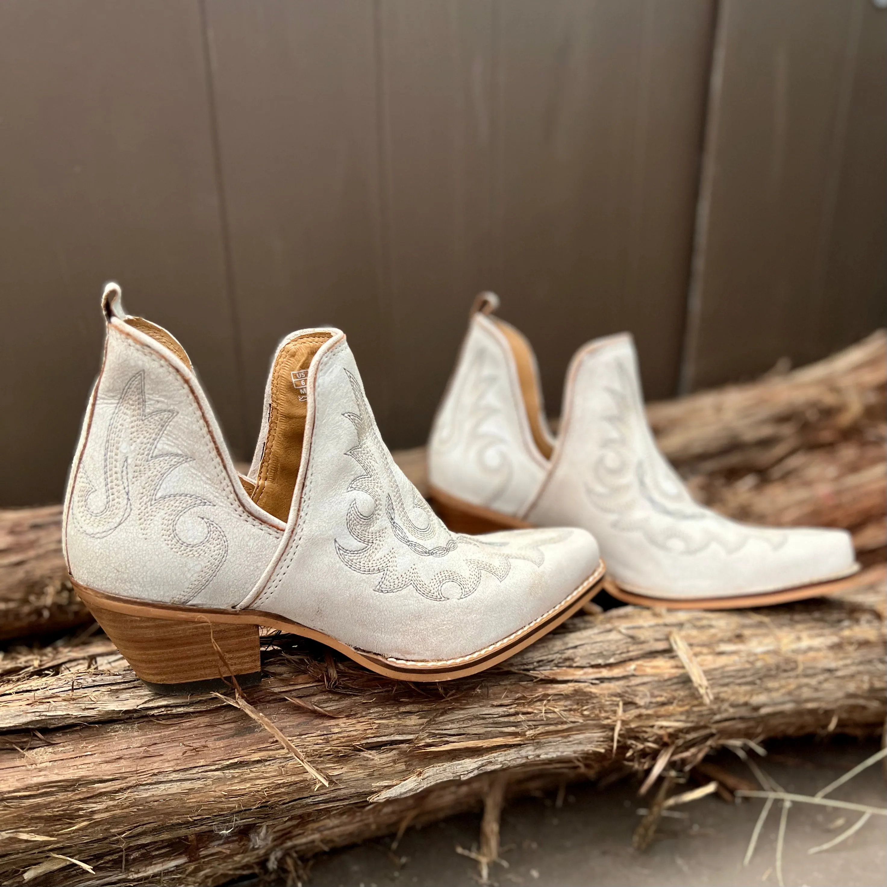 Cream Leather Hold A Grudge Booties