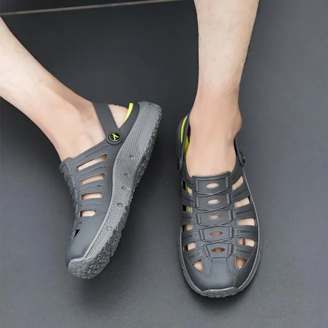 Men's fashion closed toe hollow water shoes
