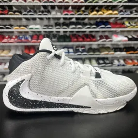 Nike Zoom Freak 1 Black White Kids 5.5Y Basketball Shoes Sneakers