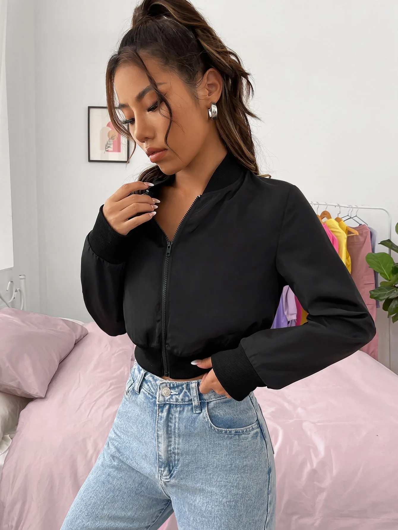 SHEIN EZwear Baseball Collar Zip Up Crop Bomber Jacket