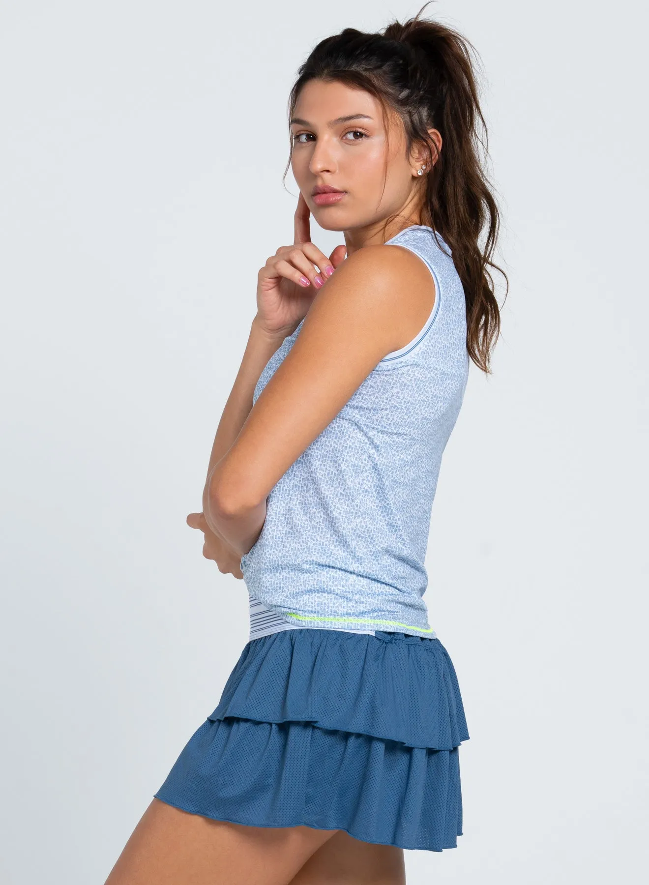 Steel Cut Twist Front Tank