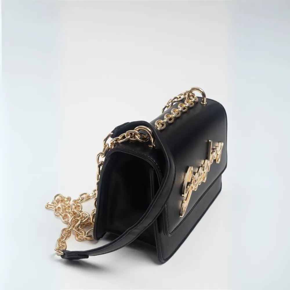 Structured Cossbody Bag - Black
