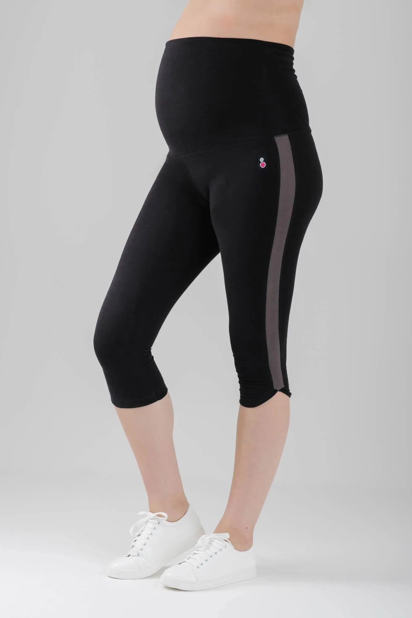 Supportive pregnancy exercise Kit: Top & Capri