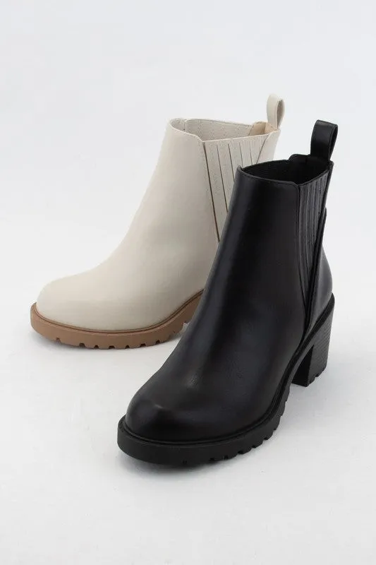 WISELY ANKLE BOOTIES